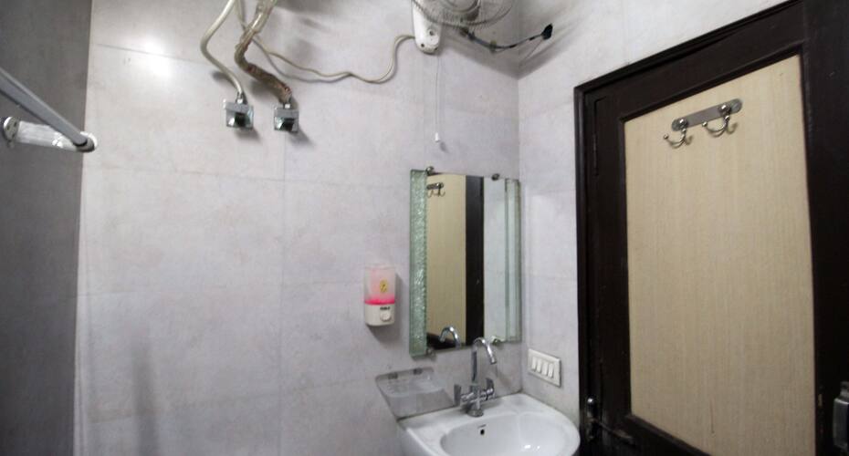 Stay Inn Residency, New Delhi 4